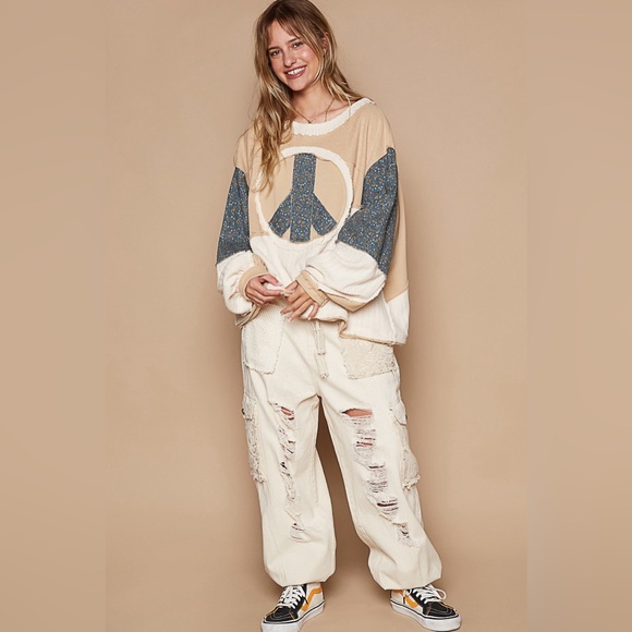 #179 New! Pol Oversized Patch Work Peace Application Pullover - Picture 5 of 5
